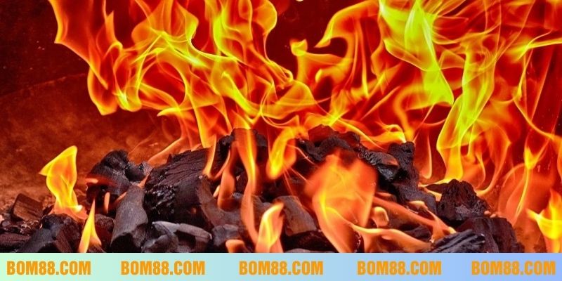 Mơ thấy nhà bị cháy nhưng không dập được lửa